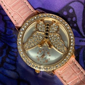 💟 Very pretty pink butterfly watch